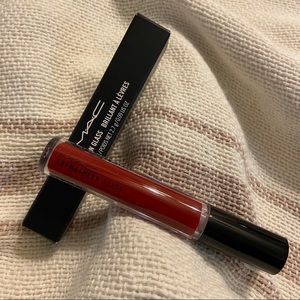 MAC Right Up My Alley Cremesheen Glass